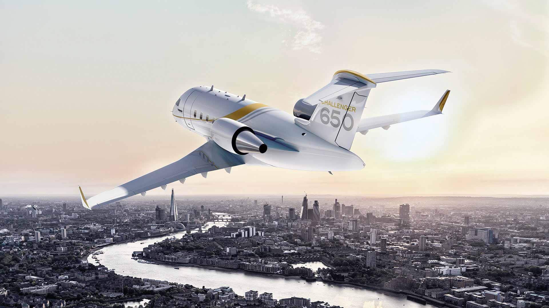 Bombardier Challenger 650 jet booking