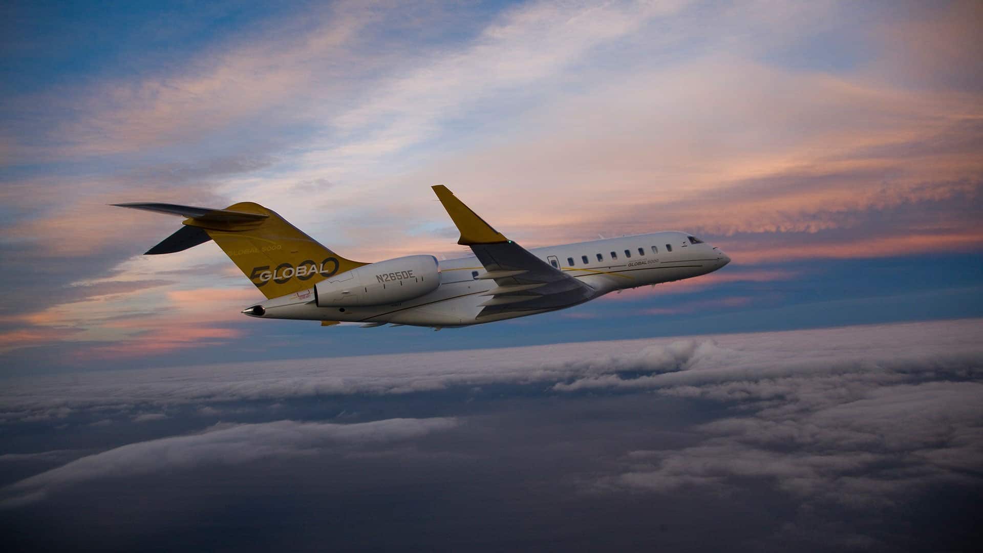 Bombardier Global 5000 jet booking